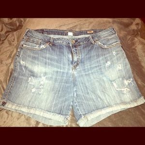 {Silver} Plus Size Shorts